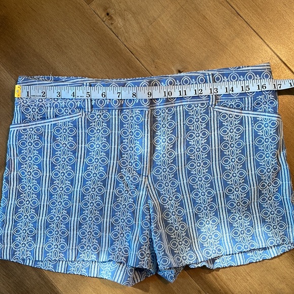 LOFT Embroidered Riviera Short - Picture 5 of 9